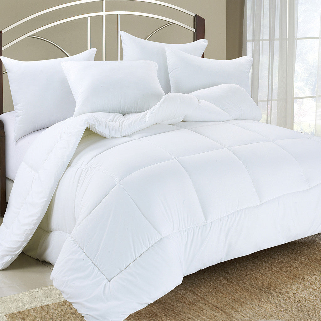 Ultra Plush Down Comforter - White